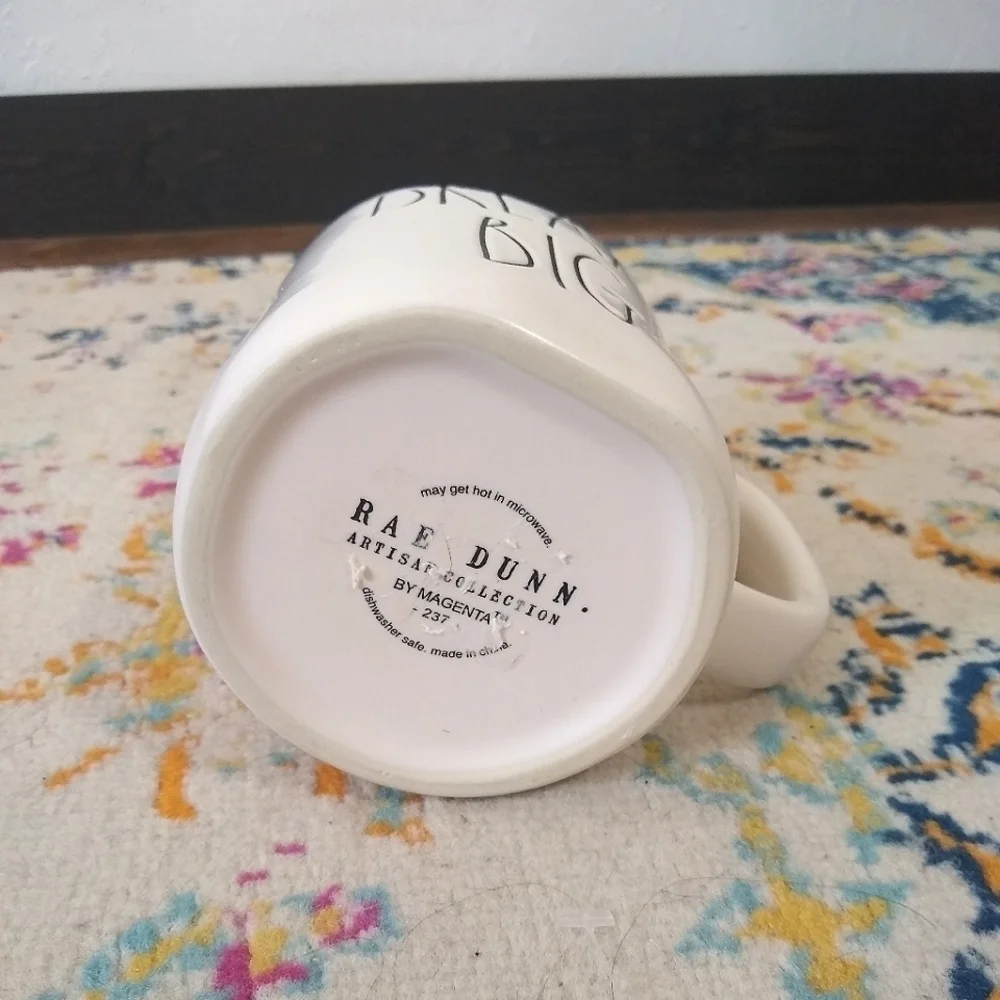 SALE 🛍️ RAE DUNN DREAM BIG Ceramic mug